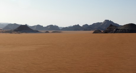 Michael Welland: Sand, A journey through science and the imagination